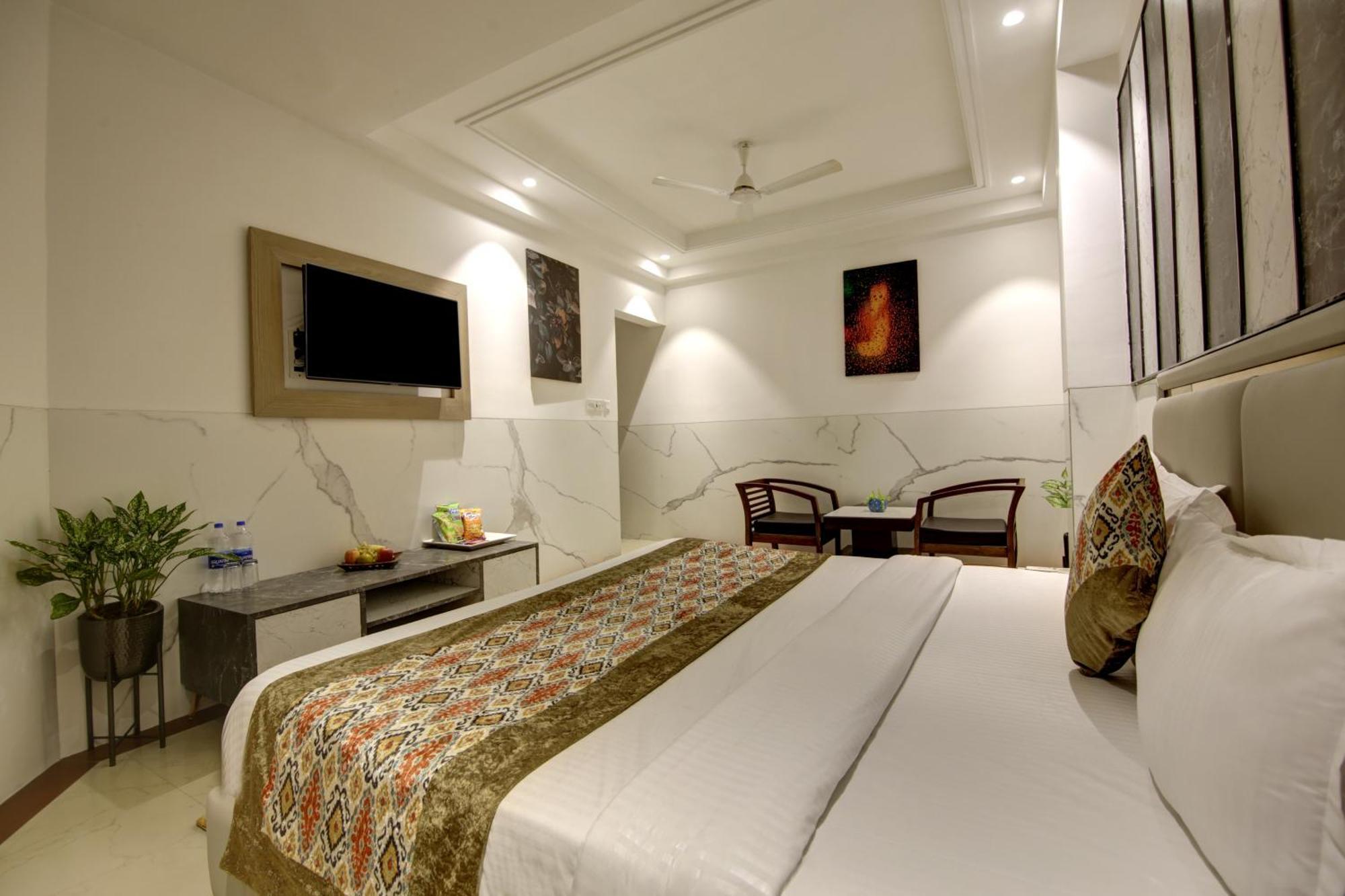 Hotel Delhi 37 By Star Group Near Delhi Airport Új-Delhi Kültér fotó