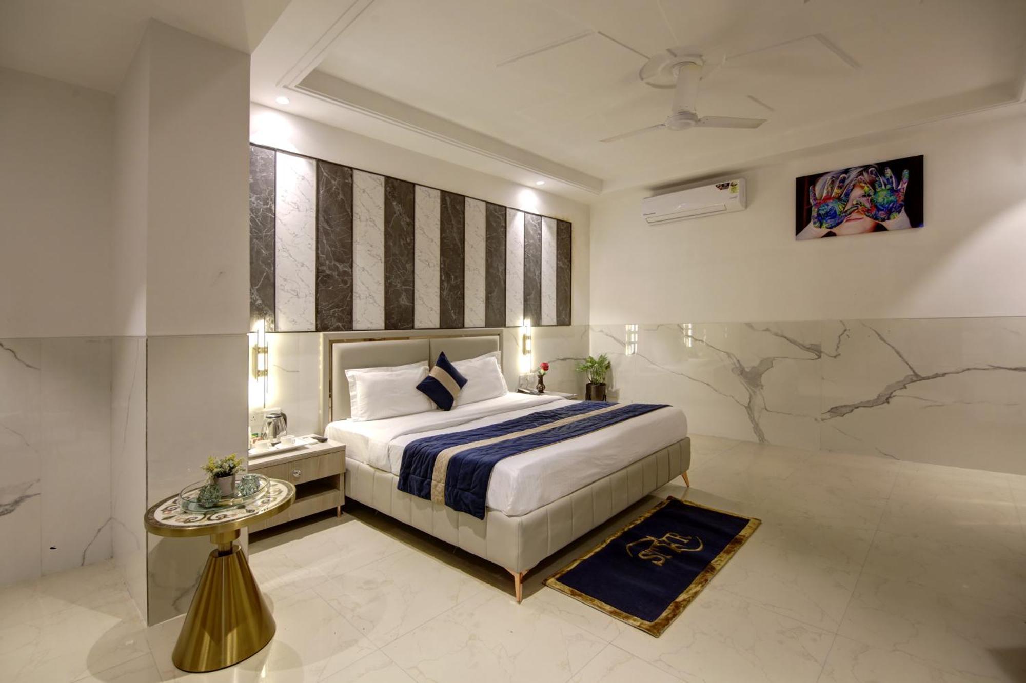 Hotel Delhi 37 By Star Group Near Delhi Airport Új-Delhi Kültér fotó