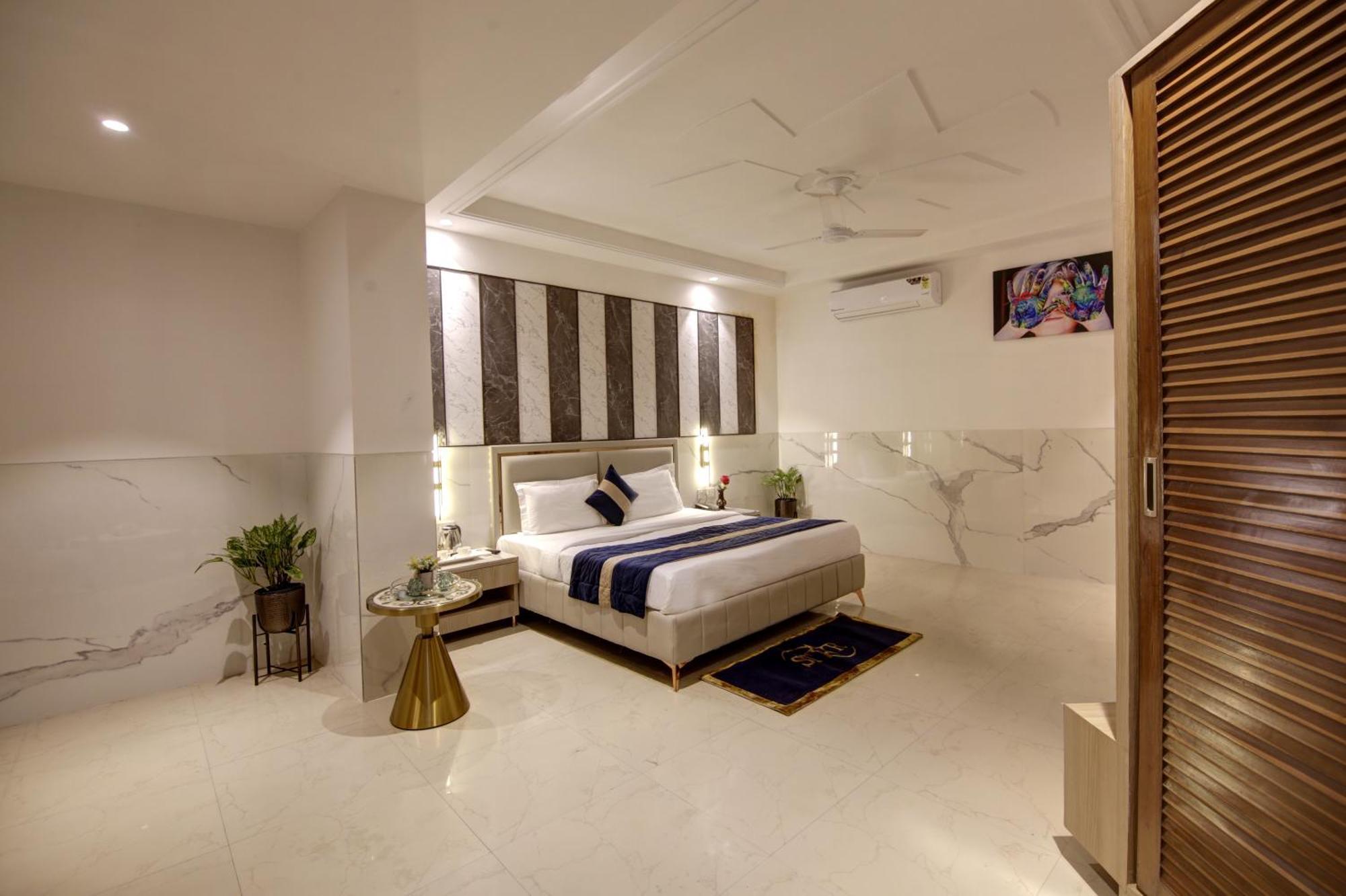 Hotel Delhi 37 By Star Group Near Delhi Airport Új-Delhi Kültér fotó